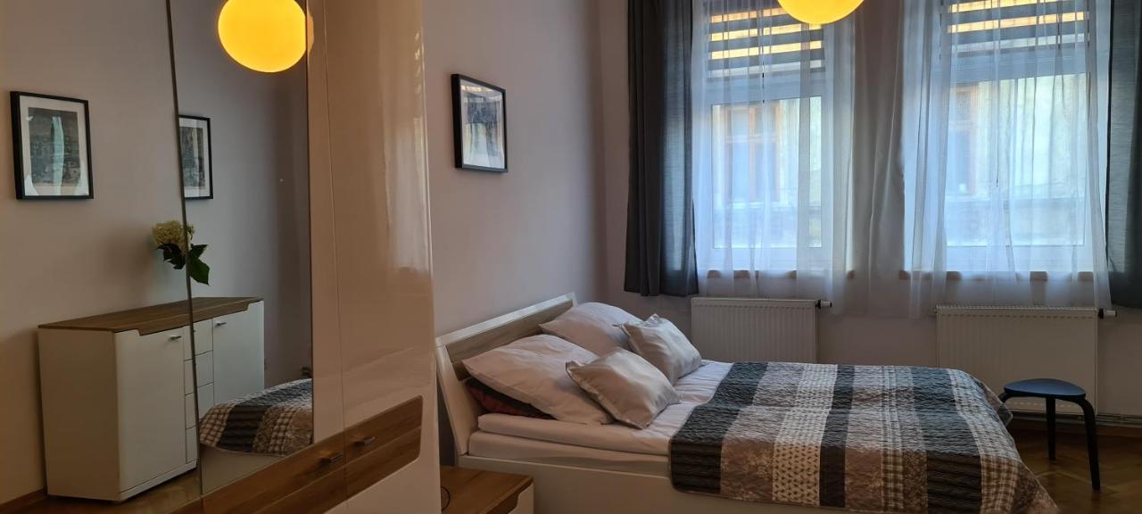 Apartament Zamkowa Street. *wawel*ice *bulwary Wiślane