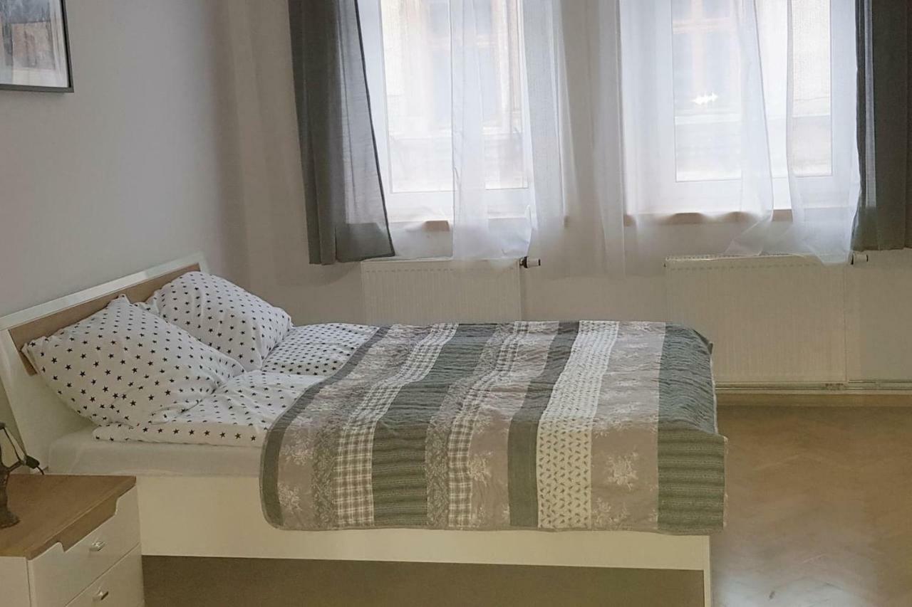 Apartament Zamkowa Street. *wawel*ice *bulwary Wiślane * Kraków